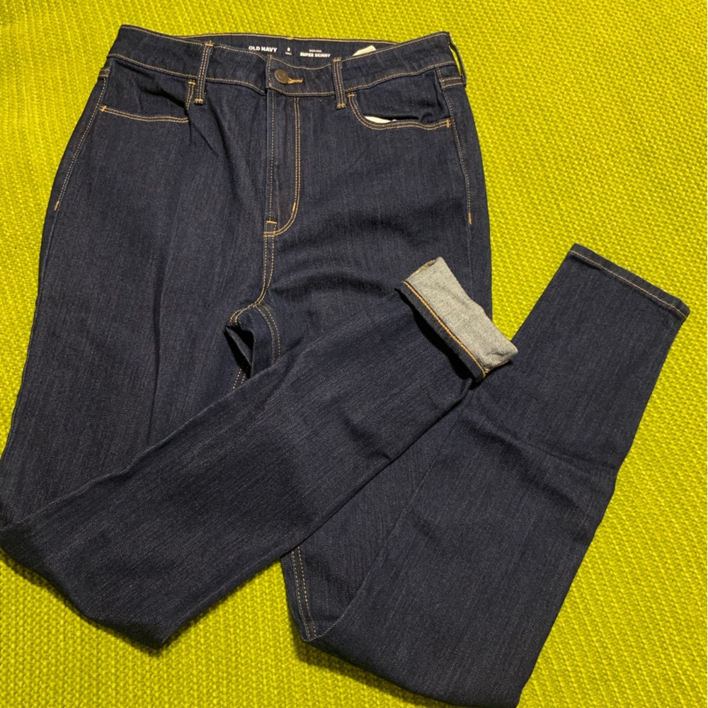 NWOT Old Navy Womens 8 Tall High Rise Super Skinny Jeans